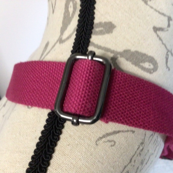 Vibrant Pink Patterned Crossbody Bag - Picture 11 of 11